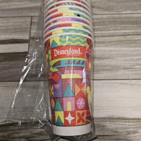 Disneyland Resort Disney Mickey Dixie Perfectouch Paper Hot Cups 16oz Pack Of 50 - Picture 3 of 7